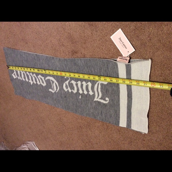 New Juicy Couture Gray White Logo Scarf - Picture 4 of 6